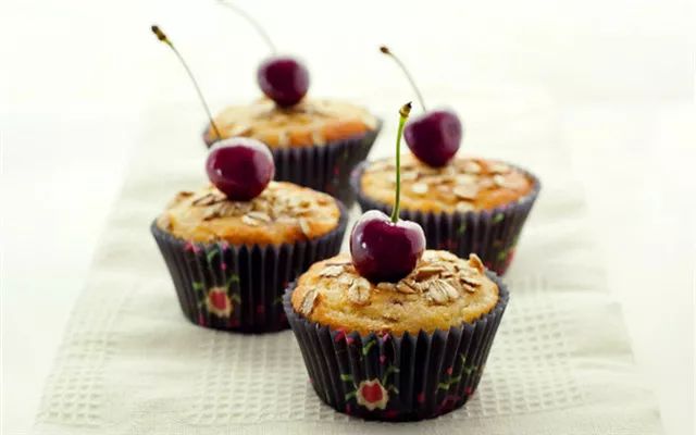 新手小白怎么选择烤箱,初学烘焙如何选择烤箱