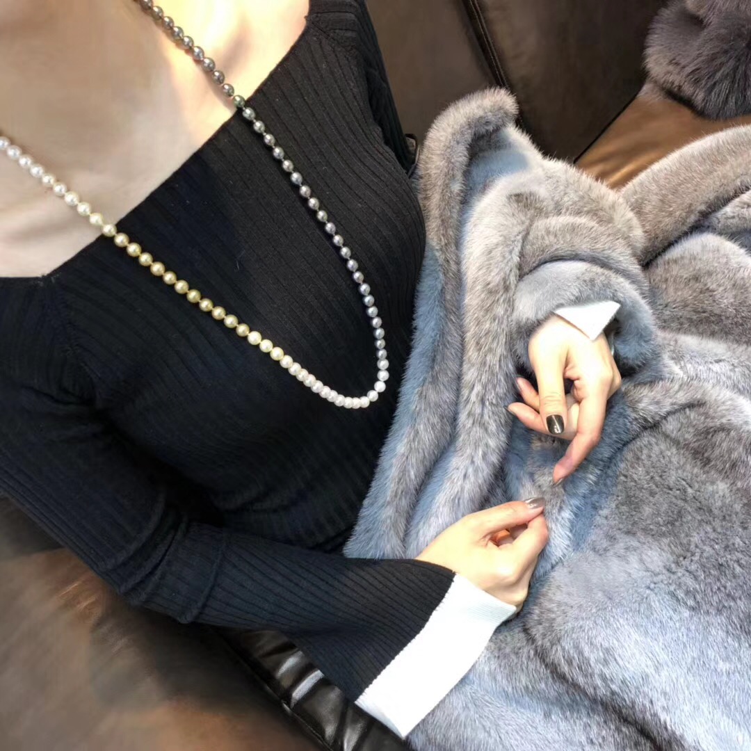 珍珠搭配黄金毛衣链,珍珠李夫人