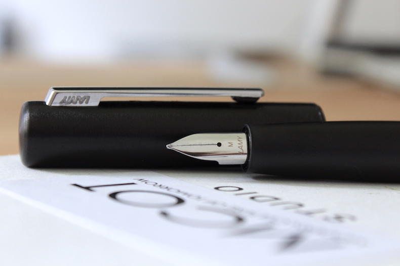 lamy黑钢笔,文青lamy钢笔