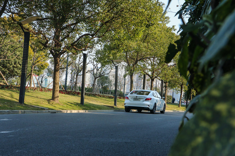 名爵6互联网碰撞测试,名爵6互联网版和智联版