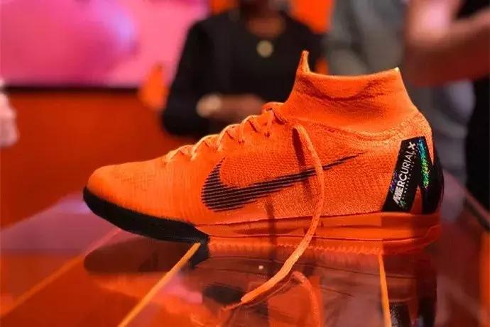 这个情人节大家怎么过,这个情人节该如何过