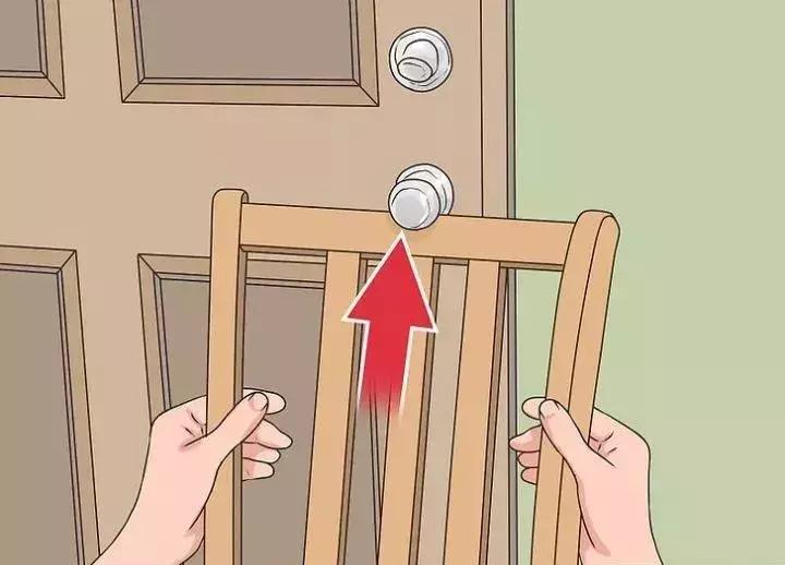 住酒店怎么锁门最安全没有防盗链,住酒店安全锁门神器