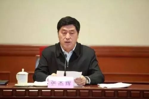 落马前曾被全国通报批评的副部级官员，今天被中央纪委“双开”！