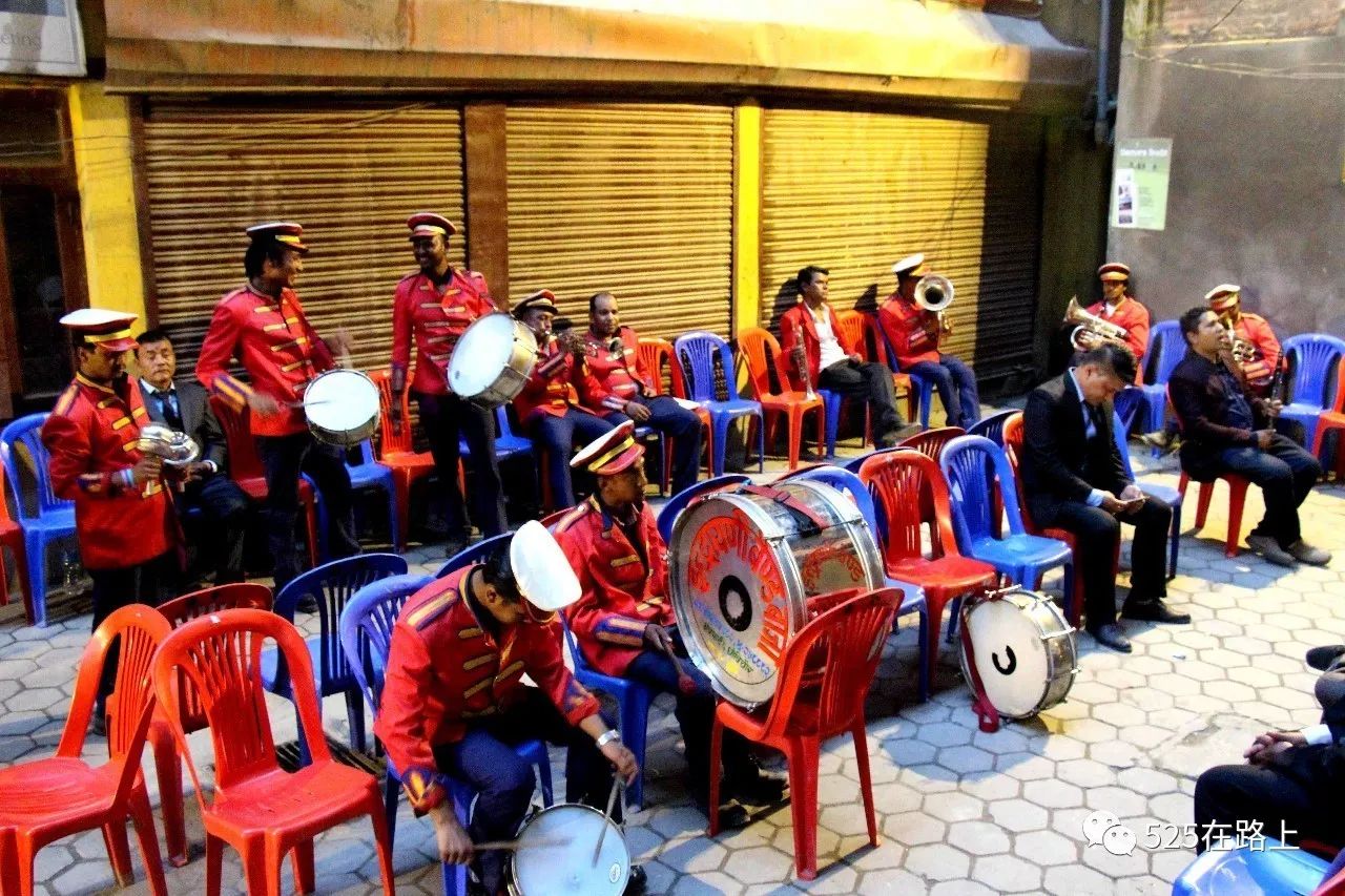 陆路进入尼泊尔怎么签证,去尼泊尔走陆路安全吗