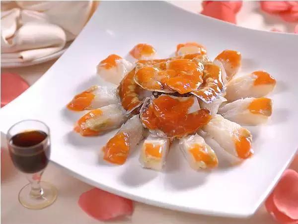 这座浙东港城坐拥最迷人的港湾，早春梅香扑鼻而至，自驾2.5h即达！