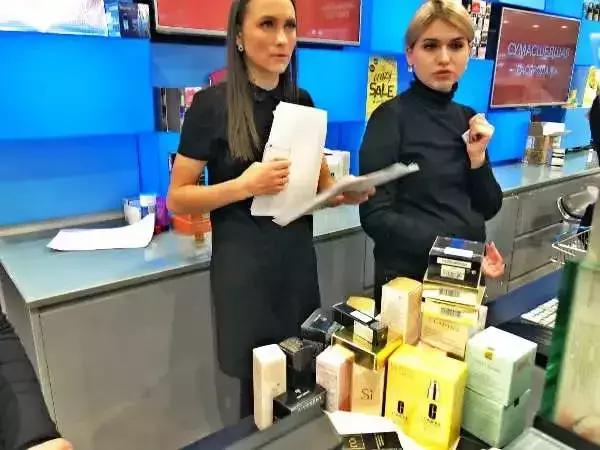 大牌护肤折扣福利买一送一,大牌护肤品免费福利