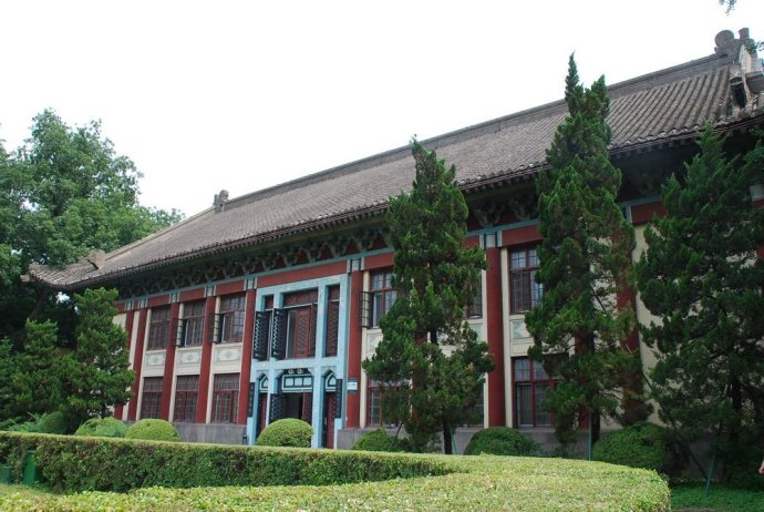 开设英语专业的大学名单,哪些大学的英语专业好