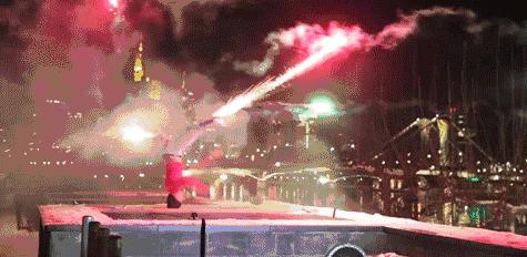 大王教你用手机拍烟花大片（内附南宁*花爆烟竹**售卖点及燃放攻略）