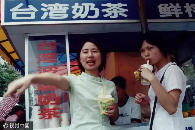 214防忽悠:背后有爱情故事的奶茶,其实没奶也没茶,还可能发福