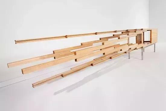 他把12个前女友都做成了高跟鞋？到底是真的假的