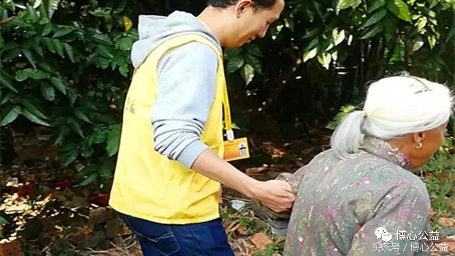 博心公益长宁分组视频,博心公益探访福利院