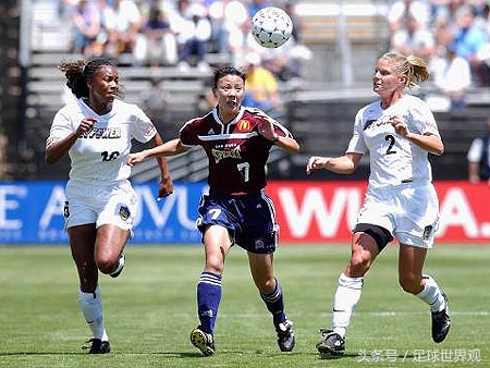 铿锵玫瑰成员“网恋”老外旅居美国为中国足球她已奉献半生