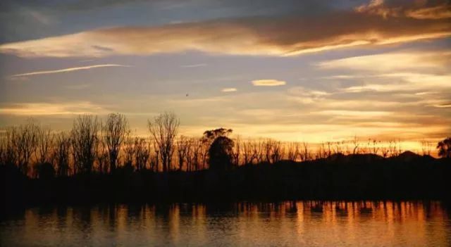 云南泸西春节旅游,泸西红高原