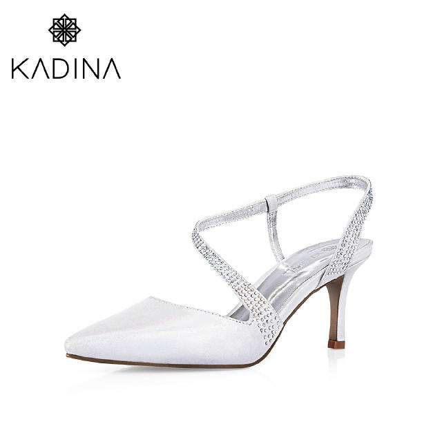 夏季穿衣如何摆脱廉价感,最迷人的夏季穿衣