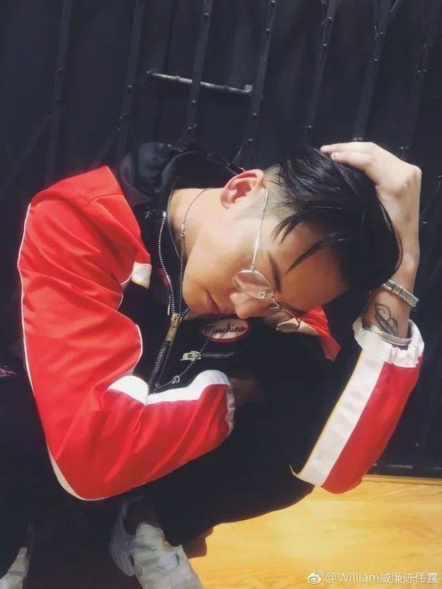 蕾哈娜solomon鞋,蕾哈娜的联名鞋子