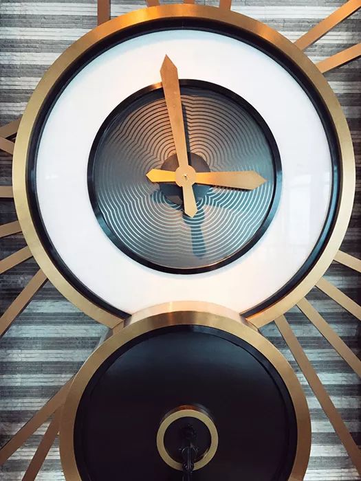 睡进220米高空上的云端酒店，玩转网红LINEFRIENDS乐园，新晋亲子游地标来袭！