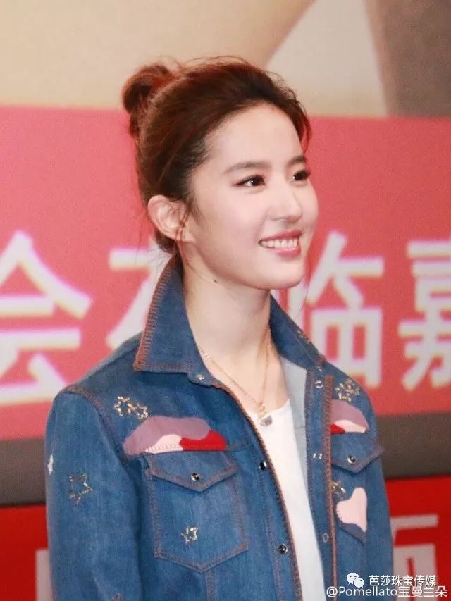 李宁运动服穿搭,李宁运动衣穿搭