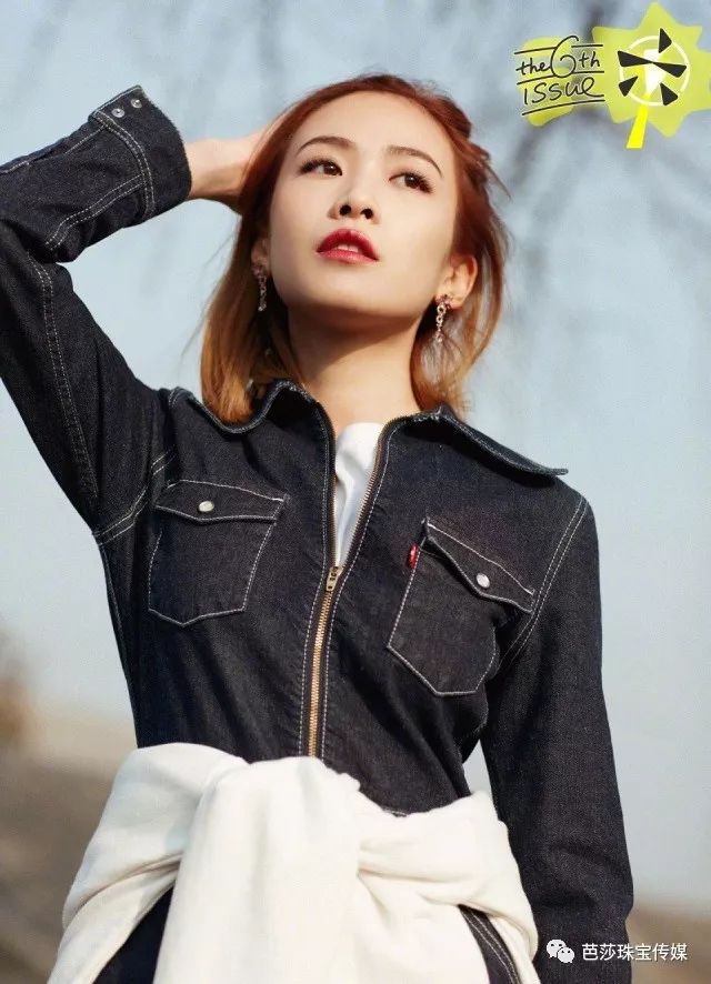 李宁运动服怎么搭,李宁运动服怎么搭配衣服