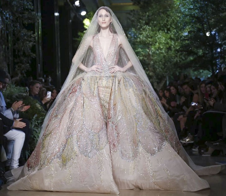 上帝创造了爱情人类发明了婚姻,上帝创造了男人女人