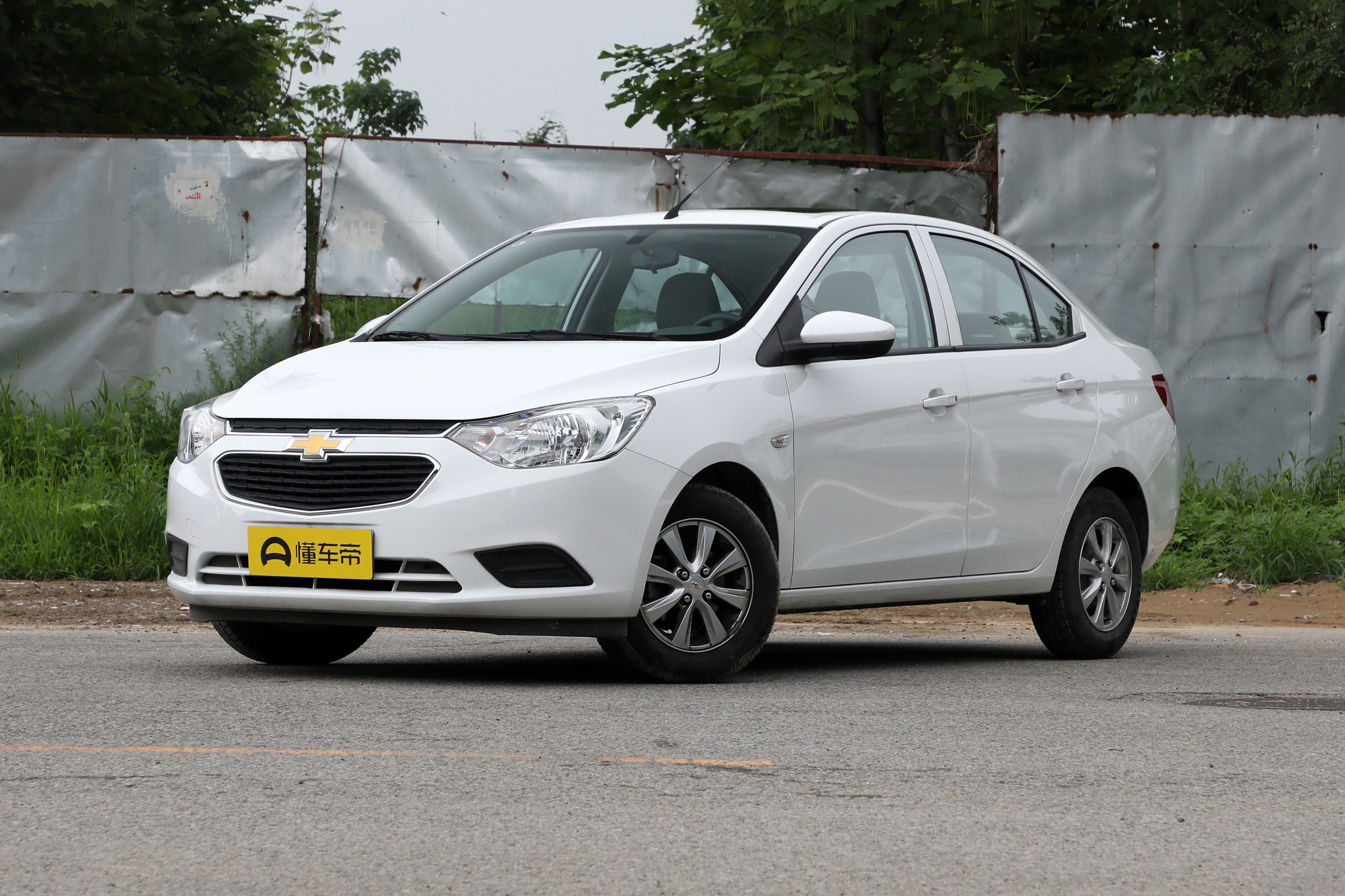 赛欧和致享选哪个性价比高,赛欧和致享哪个好开