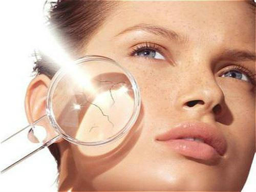 用清水加白醋洗脸能美白吗,什么水洗脸能美白