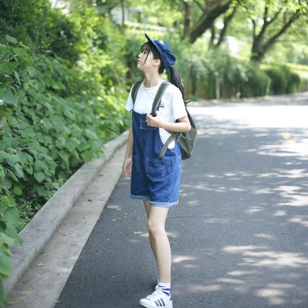 冬天怎么穿夏天的背带裤,适合夏天穿的背带裤