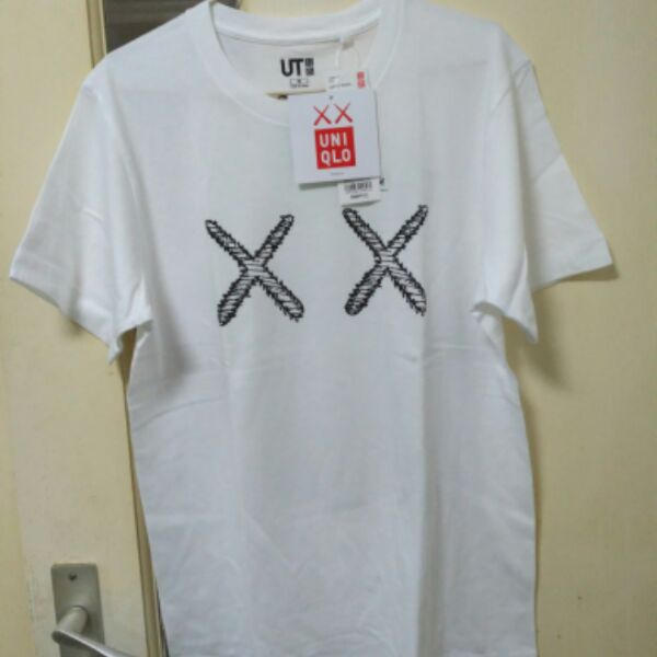 穿搭白t恤秋冬,白tee经典搭配