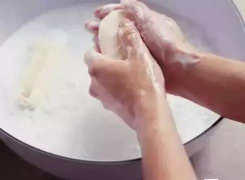 璃擦的又净又亮的,原因是用了这些小妙招