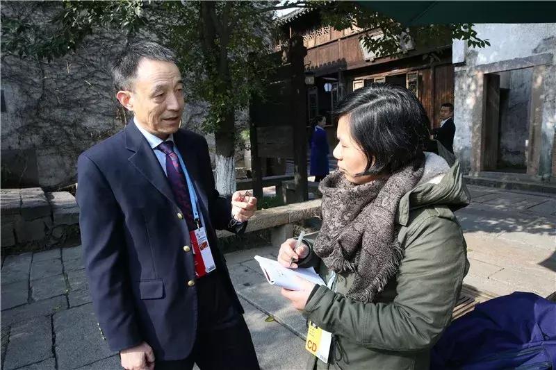 软银投资阿里巴巴6000万美金,软银中国资本投资阿里