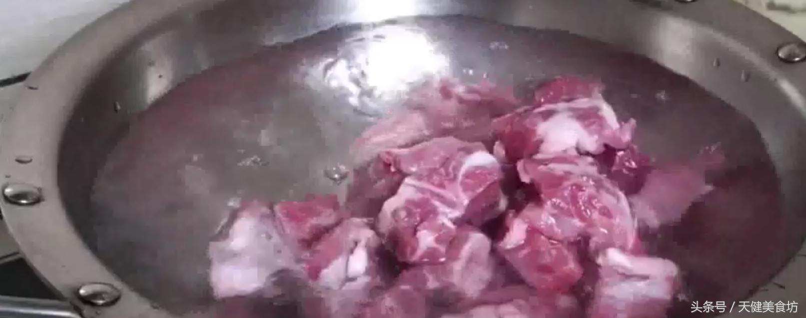 土豆烧排骨超级下饭的家常菜,黄豆酱土豆烧排骨家常做法不辣的