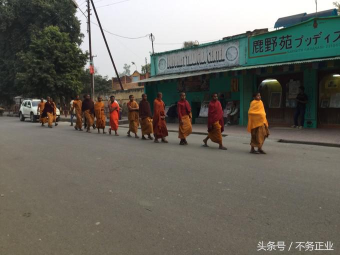 旅行|CoordinateBook04-No.225.3176°N,82.9739°E印度