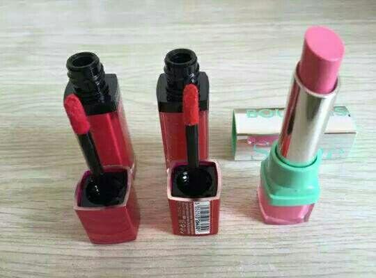 mac小辣椒991唇釉和口红哪个好,阿玛尼206唇釉和206口红怎么选