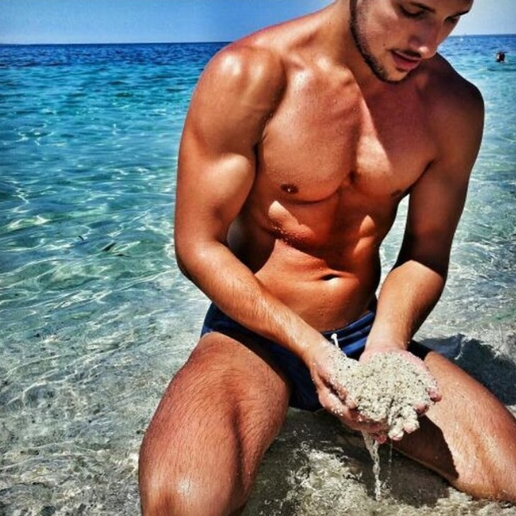 15分钟腿部深蹲训练跟着练,练完深蹲腿部该如何拉伸