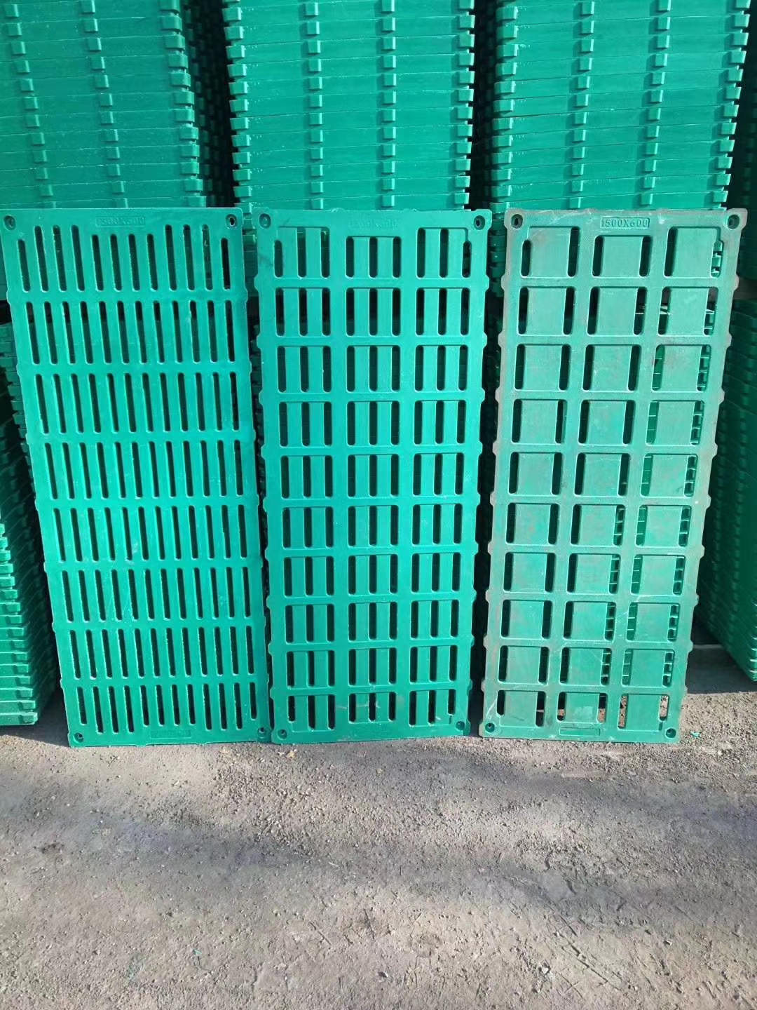 猪漏粪板制作视频,猪用漏粪板60x60