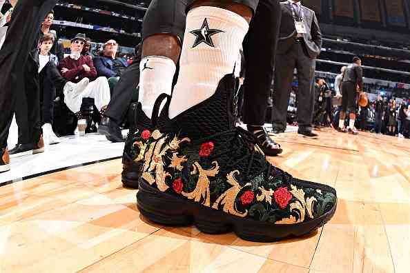 怎么鉴别耐克鞋真假软件,如何查询耐克鞋的真伪