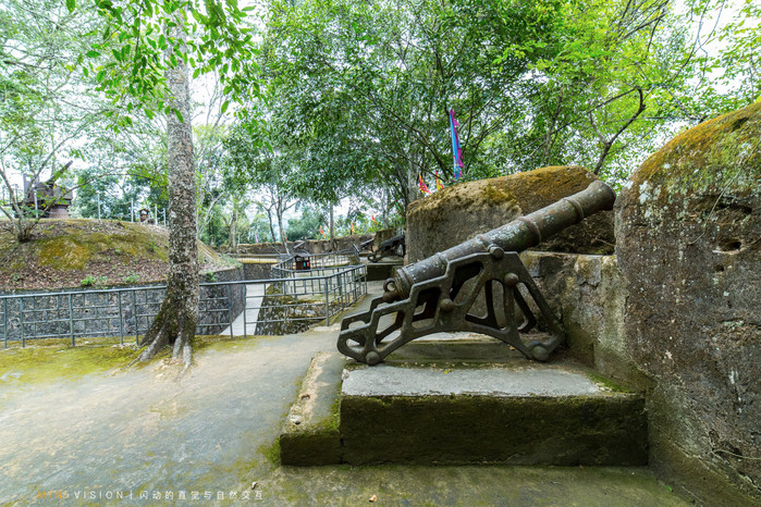 崇左自驾旅游景点有哪些地方,广西崇左沿途的风景