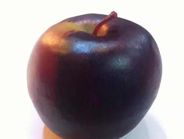 黑土豆马铃薯,黑土豆苹果