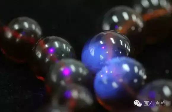 二代蜜蜡属于假货吗,二代蜜蜡反花吗