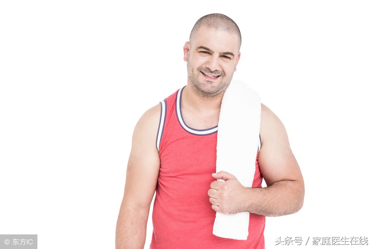 运动员擦汗用毛巾,运动员毛巾放衣服里干啥