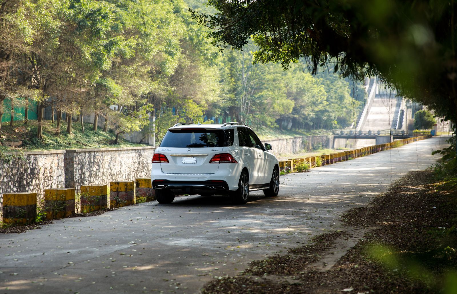 奔驰gle400与宝马x5比较,奔驰gle400和宝马x5怎么选择