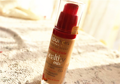 大牌粉底护肤品推荐,化妆品必买清单粉底液