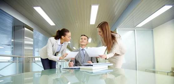 十二生肖狗的人生运势,十二生肖狗近期运势