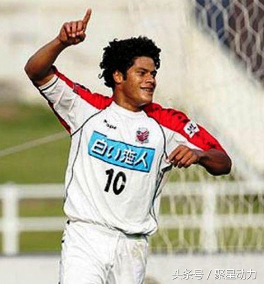 桑托斯22-23赛季妖星,桑托斯内马尔卡塞米罗