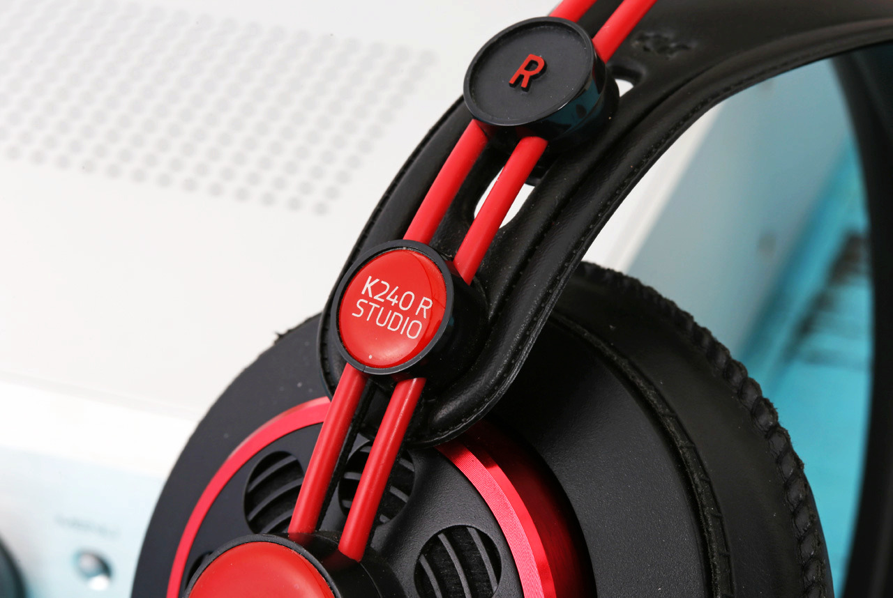 全面进化的音质表现AKGK240RStudio监听耳机简评