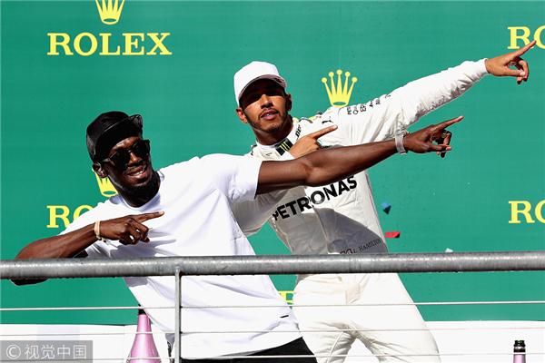 博尔特32岁最好成绩,32岁博尔特暂停职业足球梦