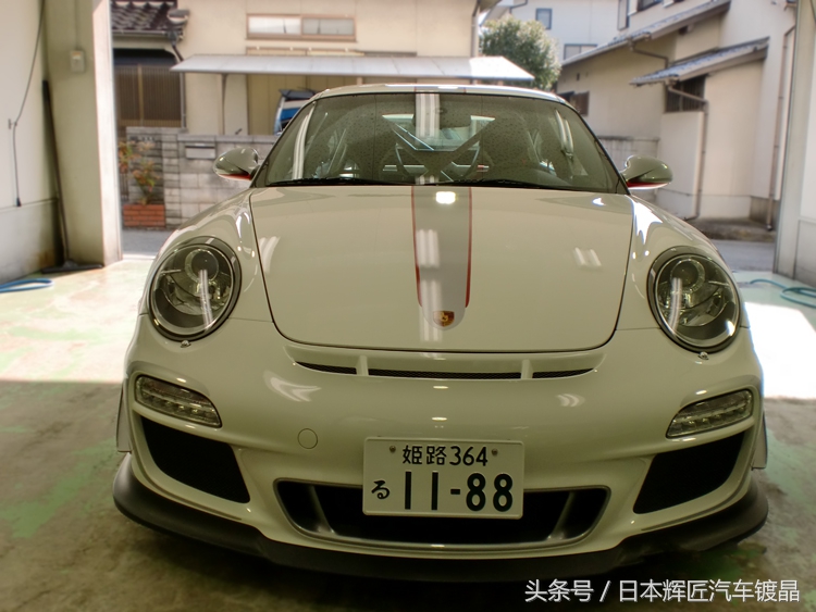 保时捷美容漆面,保时捷跑车漆面美容