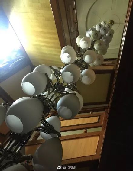 装修简单也是一种美,有一种装修叫爸妈的审美