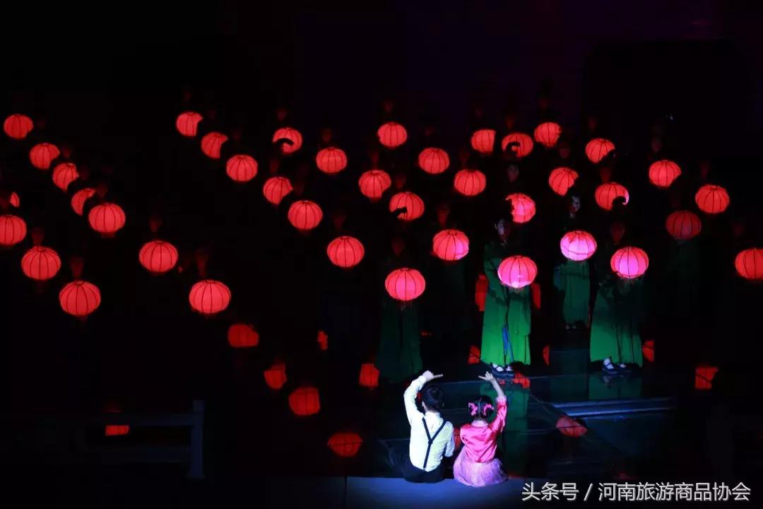 元宵节当天看灯会要门票吗,大年里的最后一场狂欢元宵灯会