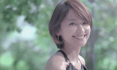 这才是爱情该有的样子新垣结衣,新垣结衣恋空骑自行车的笑容