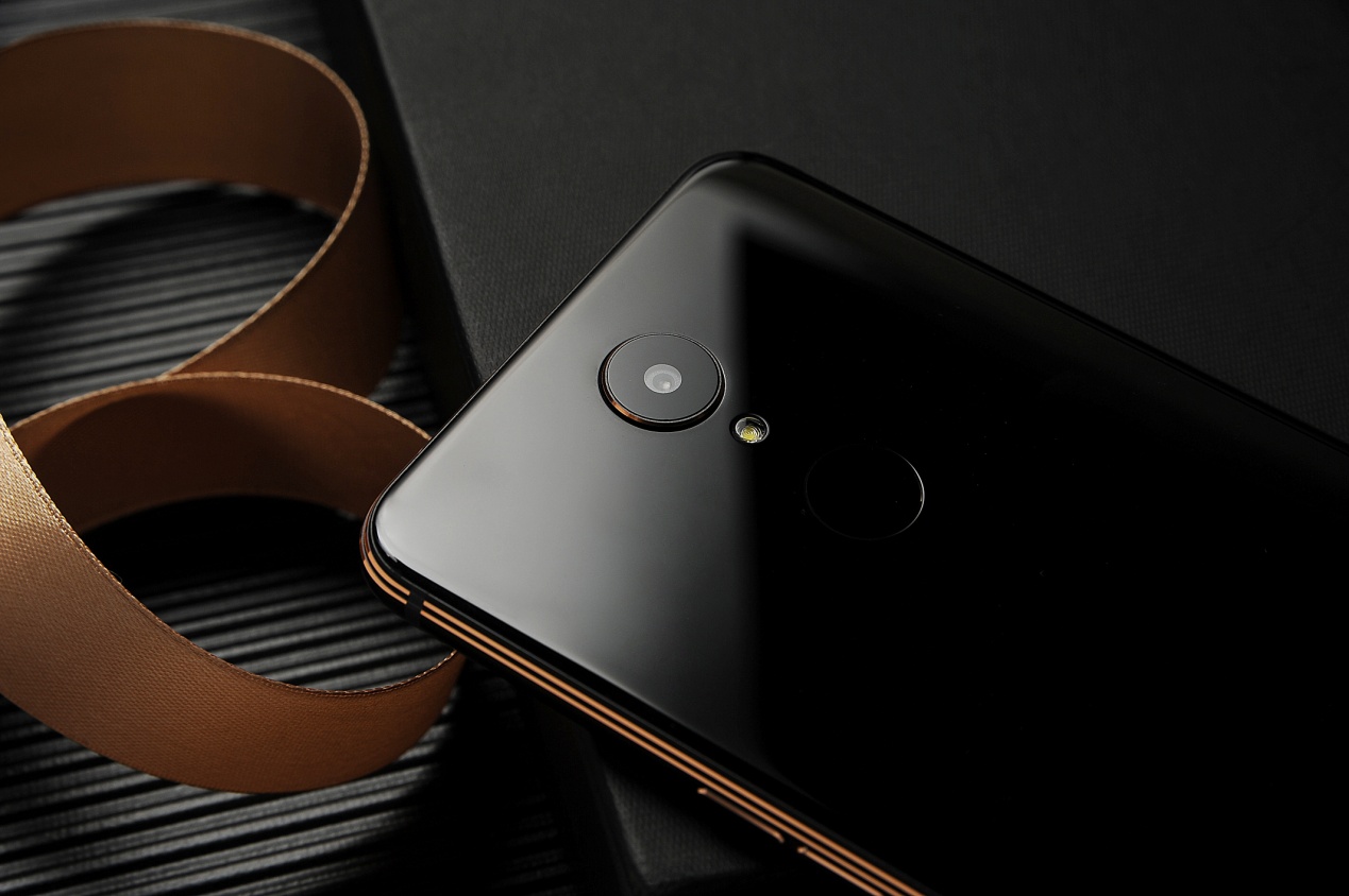 国美u7用后感受,国美u7是全贴合屏幕吗